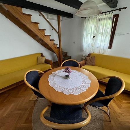 Holiday Home Manda Tounj Ngoại thất bức ảnh